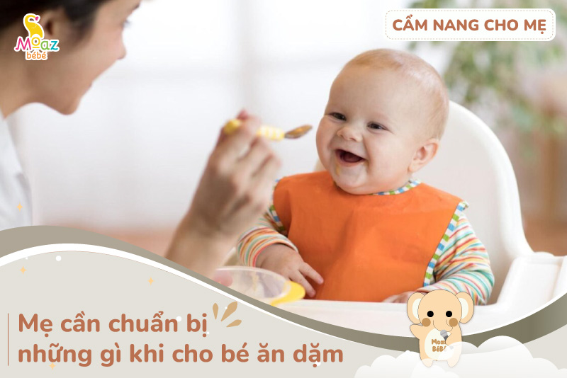 chuẩn bị khi cho bé săn dặm