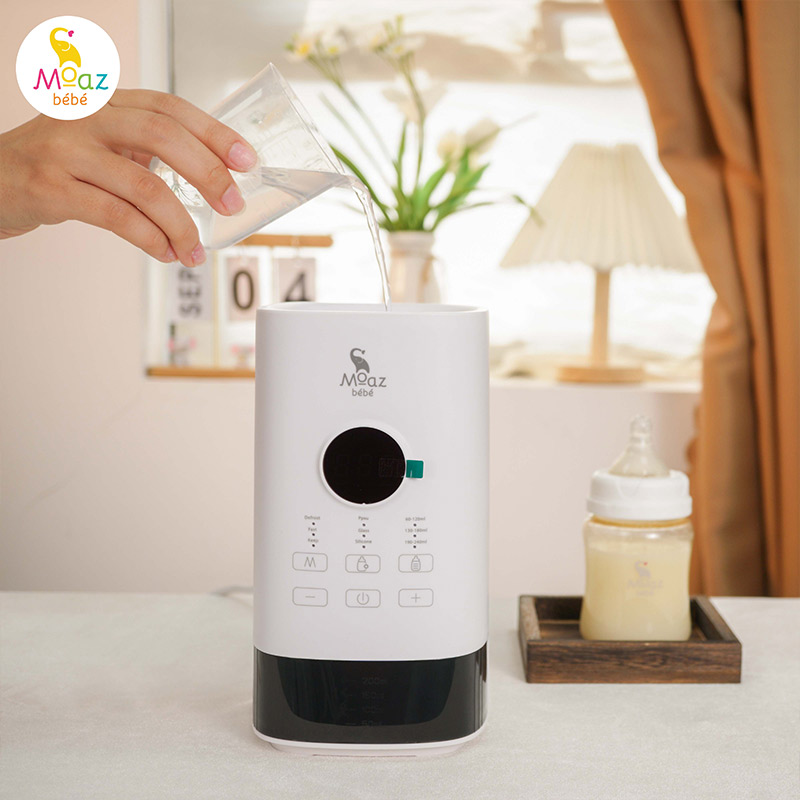 máy hâm sữa dùng nước