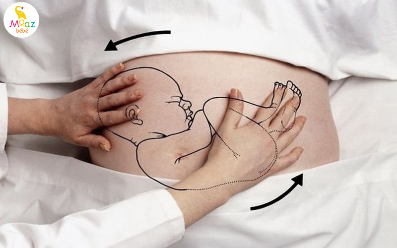Ngôi mông có tự xoay được không? 