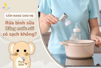 Rửa bình sữa bằng nước sôi có sạch không?