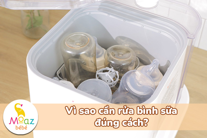 Rửa bình sữa bằng tay hay bằng máy tốt hơn? 1 Vì sao cần rửa bình sữa đúng cách?