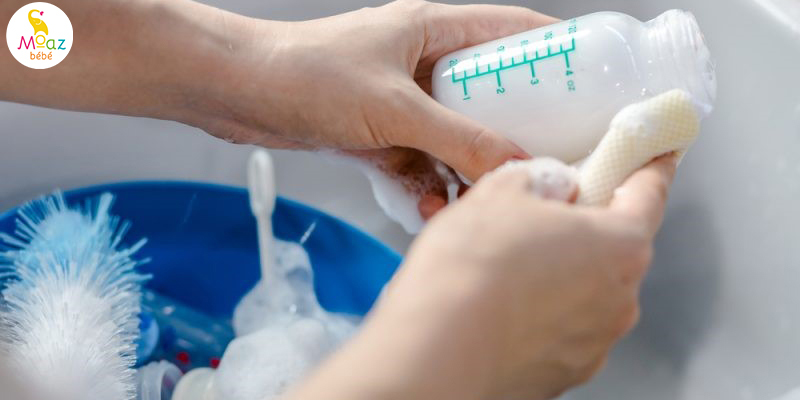 E.coli có thể tồn tại bao lâu trong bình chưa tiệt trùng? 2 Dấu hiệu bình sữa có nguy cơ nhiễm khuẩn