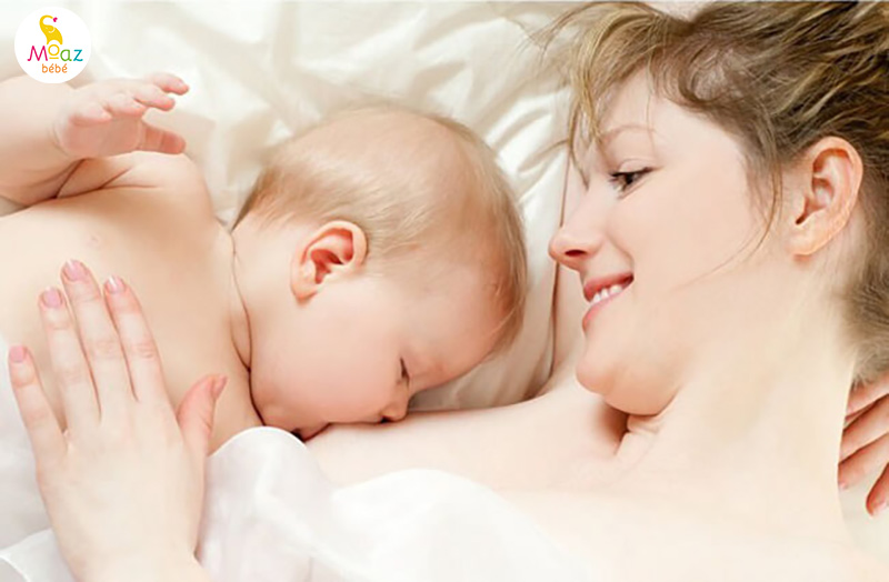 Cách giảm đau lưng sau sinh mổ và sinh thường hiệu quả 7 Tư thế nằm giảm đau lưng sau sinh