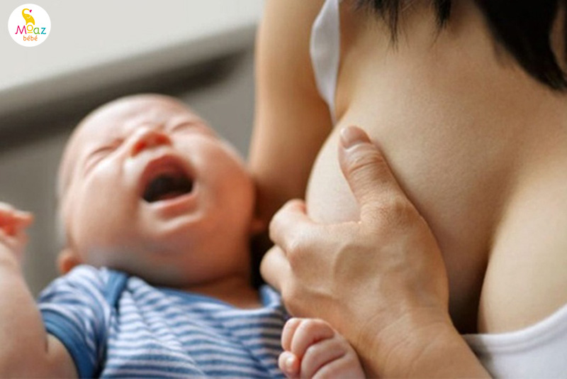 Làm sao để biết bé bú không đủ sữa?