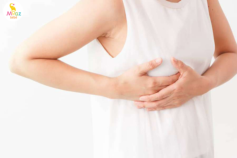 Nguyên nhân khiến sữa mẹ chỉ nhỏ giọt không thành tia
