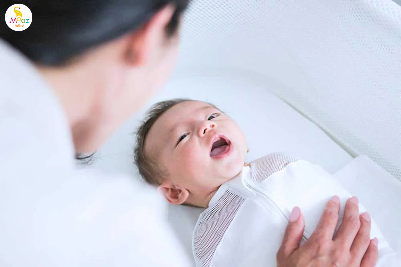 cách giúp trẻ sơ sinh bớt khóc và dễ ngủ hơn