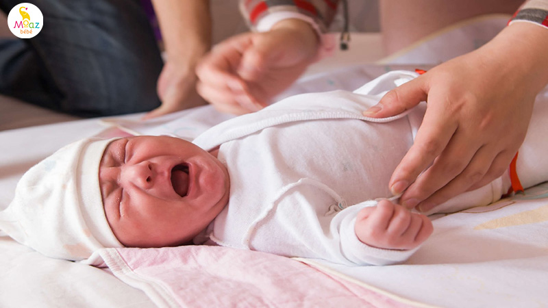 Vì sao trẻ hay khóc trước khi ngủ? Cách giúp bé dễ ngủ hơn 5 Cách xử lý khi trẻ thường hay khóc trước khi ngủ