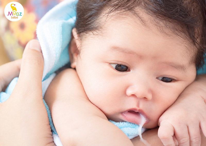 Trẻ sơ sinh ọc sữa nhiều lần trong ngày có sao không? Một số lưu ý 2 Vì sao trẻ sơ sinh ọc sữa nhiều lần trong ngày?